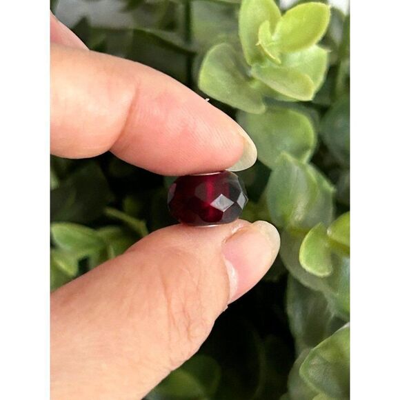 Trollbeads Dark Red Faceted Geometric Bead - Picture 5 of 6